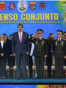 Nicolás Maduro junto a oficiales de la Fuerza Armada Bolivariana.
